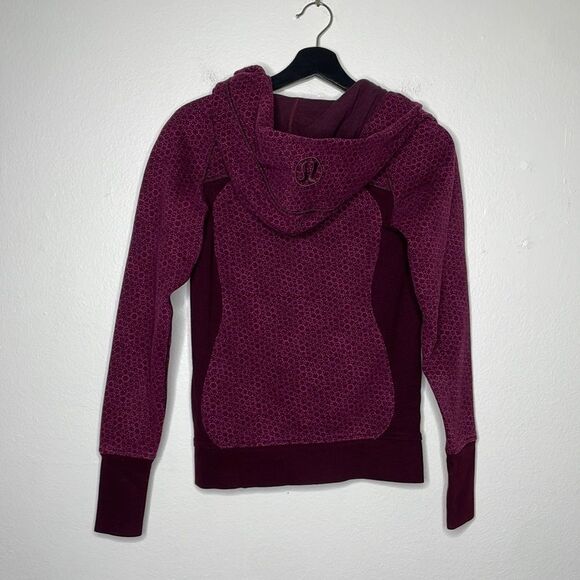 Lululemon Scuba Stretch Striped Printed Plum Long Sleeve Full Zipper Hoodie Sz 2 - Picture 2 of 8